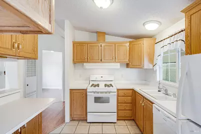 146 Westgate Circle, Santa Rosa, CA 95401 - Photo 20