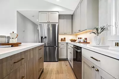 17285 Hillcrest Avenue, Sonoma, CA 95476 - Photo 26