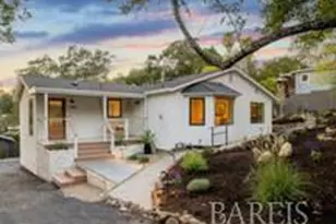 17285 Hillcrest Ave, Sonoma, CA 95476 - Photo 2