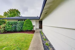 2407 Norton St, Napa, CA 94558 - Photo 4