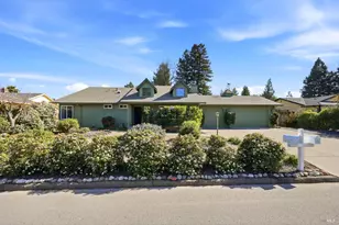 180 Barrio Way, Windsor, CA 95492 - Photo 2