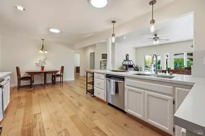 180 Barrio Way, Windsor, CA 95492 - Photo 12