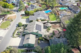 180 Barrio Way, Windsor, CA 95492 - Photo 74