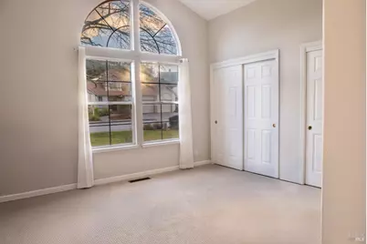 6261 Meadowstone Drive, Santa Rosa, CA 95409 - Photo 12