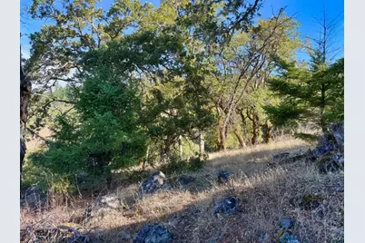 18225 Scenic Drive, Redwood Valley, CA 95470 - Photo 12