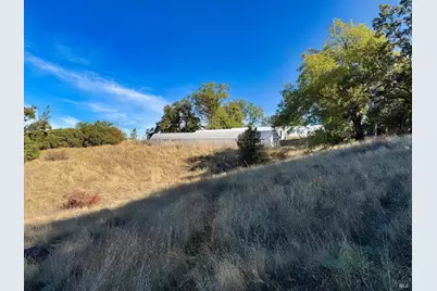 18225 Scenic Drive, Redwood Valley, CA 95470 - Photo 4