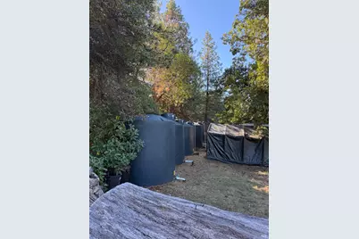 18225 Scenic Drive, Redwood Valley, CA 95470 - Photo 10