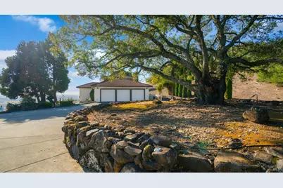 4320 Edinburg Court, Fairfield, CA 94534 - Photo 8