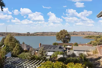 1372 Bonita Bahia Court, Benicia, CA 94510 - Photo 24