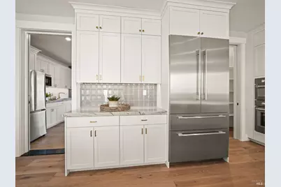 23 Erin Drive, San Rafael, CA 94903 - Photo 14