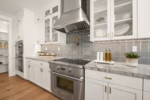 110 Erin Ct, San Rafael, CA 94903 - Photo 10