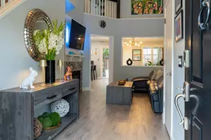 125 Trent Dr, Napa, CA 94558 - Photo 2
