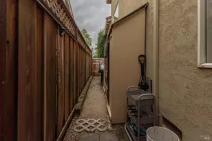 125 Trent Dr, Napa, CA 94558 - Photo 32