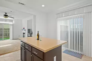 915 Liberty Dr, Suisun City, CA 94585 - Photo 14