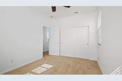 915 Liberty Drive, Suisun City, CA 94585 - Photo 36