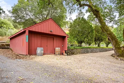 2550 Warm Springs Road, Glen Ellen, CA 95442 - Photo 18