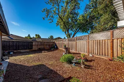 1605 Charlene Place, Santa Rosa, CA 95401 - Photo 24