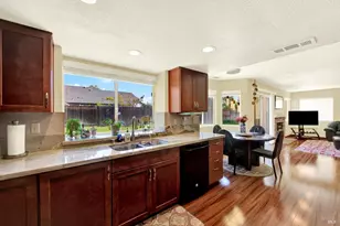 240 Fuller Ln, Dixon, CA 95620 - Photo 18