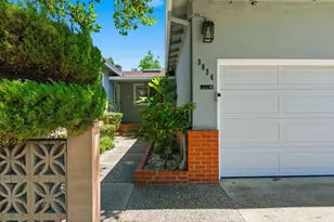 3824 Beechwood Dr, Concord, CA 94519 - Photo 2