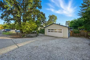 19453 Mountain Meadow, Hidden Valley Lake, CA 95467 - Photo 38