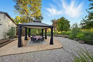 19453 Mountain Meadow, Hidden Valley Lake, CA 95467 - Photo 28