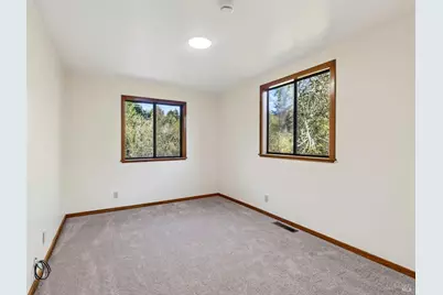 8852 Trenton Road, Forestville, CA 95436 - Photo 20