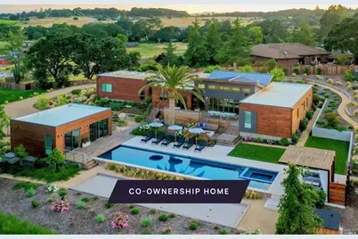1090 1st Avenue, Napa, CA 94558 - Photo 1