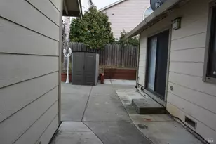 1048 Topsail Dr, Vallejo, CA 94591 - Photo 18