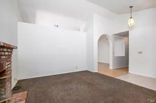 44609 Grove Ln, Lancaster, CA 93534 - Photo 4