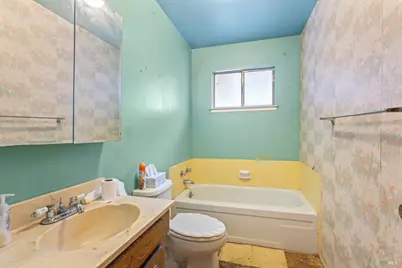 58 Solano Avenue, Bay Point, CA 94565 - Photo 18