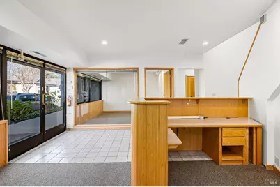 610 Davis Street, Santa Rosa, CA 95401 - Photo 10