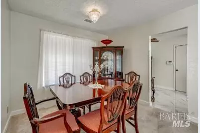 2825 Sundown Circle, Fairfield, CA 94533 - Photo 10