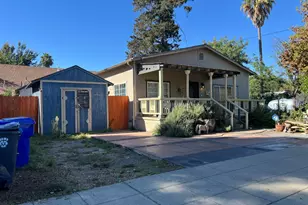 2057 Brown St, Napa, CA 94559 - Photo 2