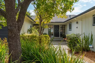 24 Bonnie Banks Way, San Rafael, CA 94901 - Photo 4