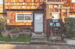 1493 Parkway Dr, Rohnert Park, CA 94928 - Photo 2