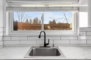 1493 Parkway Dr, Rohnert Park, CA 94928 - Photo 16