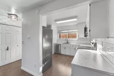 1493 Parkway Drive, Rohnert Park, CA 94928 - Photo 16