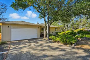 17937 Moon Hill Ct, Hidden Valley Lake, CA 95467 - Photo 32