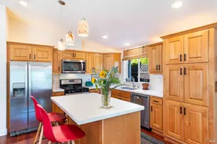 56 Laguna Seca Ct, Saint Helena, CA 94574 - Photo 1