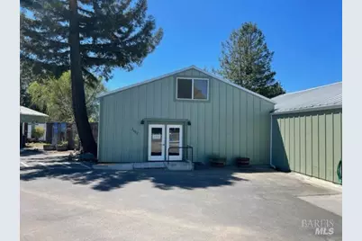 8330 Gravenstein Highway, Sebastopol, CA 95472 - Photo 4