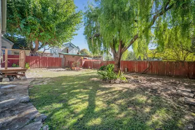 323 Hampshire Street, Vallejo, CA 94590 - Photo 24