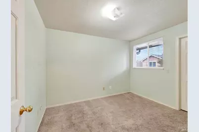 213 Elbridge Avenue #E, Cloverdale, CA 95425 - Photo 8