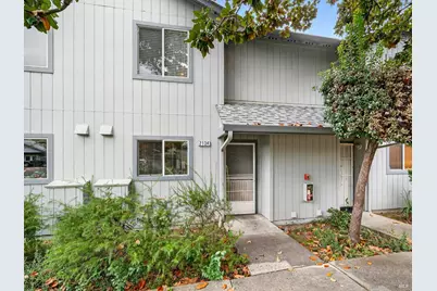 213 Elbridge Avenue #E, Cloverdale, CA 95425 - Photo 1