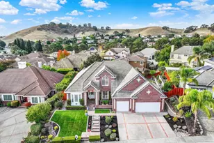 3261 Congressional Cir, Fairfield, CA 94534 - Photo 4