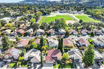 524 Arlene Drive, Vacaville, CA 95688 - Photo 4