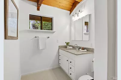 50 Oak Avenue, Novato, CA 94945 - Photo 16