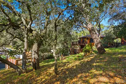 50 Oak Avenue, Novato, CA 94945 - Photo 32