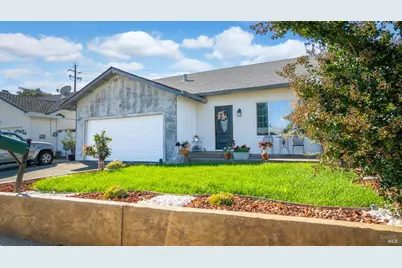 571 Greenwood Drive, Vacaville, CA 95687 - Photo 4