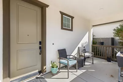 845 Cosmos Drive, Vacaville, CA 95687 - Photo 2