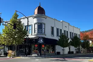 102 S State St, Ukiah, CA 95482 - Photo 2